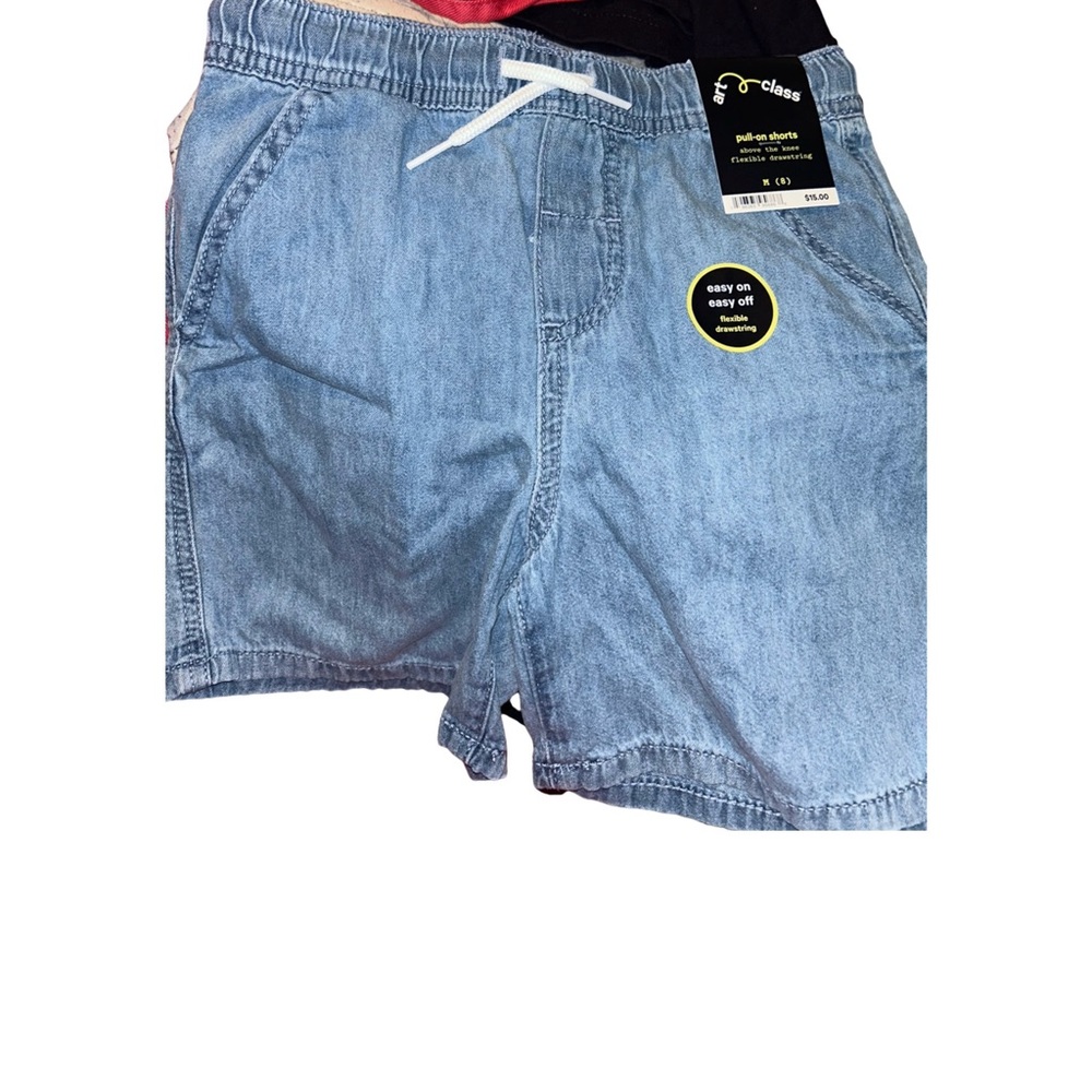 Art Class, above the knee boys blue pull on shorts, size M (8), brand new.
